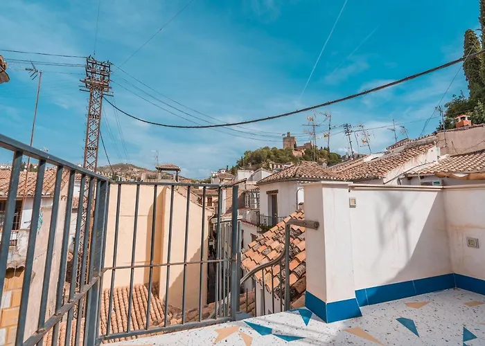Apartamento cerca de la Alhambra y Albaicín QH EME Suites